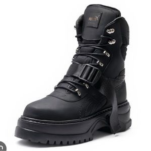 Black Fenty Women's Winter Boot Nubuck by Rihanna - Size 7